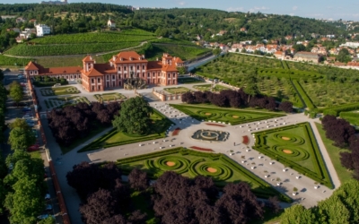 Guided Tour of Troja Château (en)