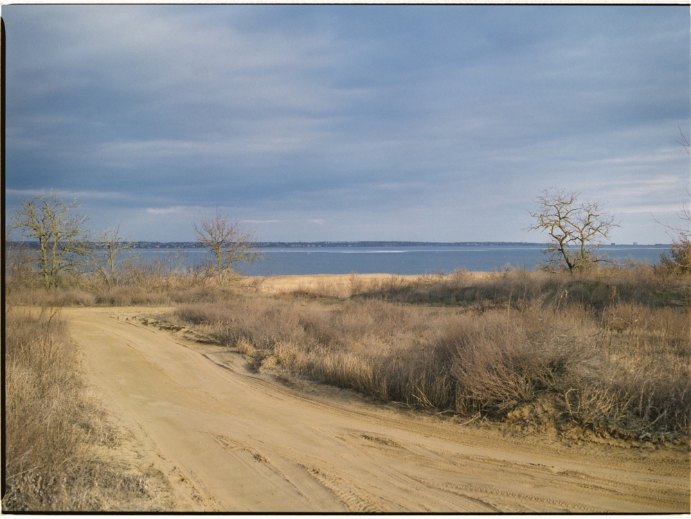 Alexander Našelenko, Unfinished studies in the Ukrainian south, February 2022, color analog photographs, 30×42 cm