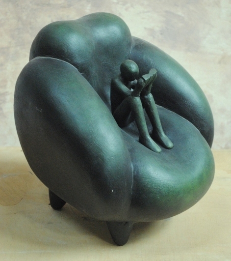 Jaroslav Róna, Reader in the chair, 2012, bronze