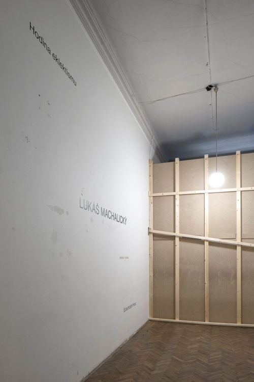 view to the exhibition Lukáš Machalický: Eclecticism Hour, Colloredo-Mansfeld Palace, piano nobile, 2019. Photo by Tomáš Souček