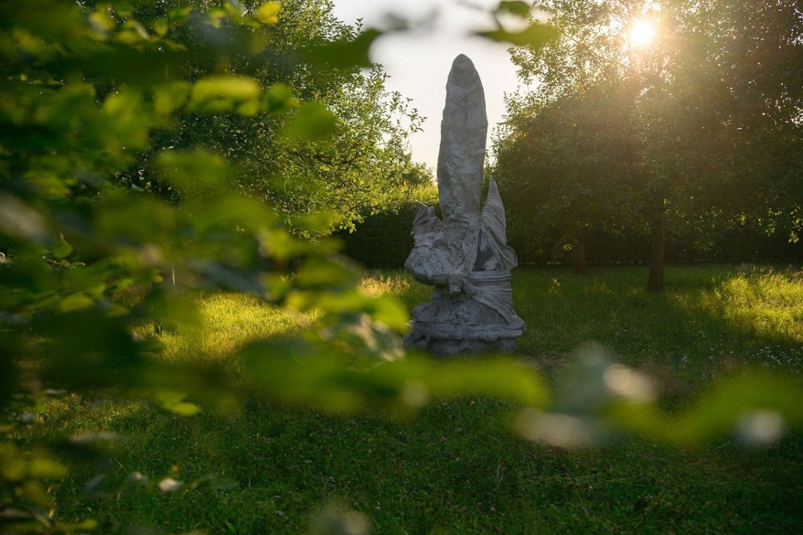 Aleš Novák, Píseň o naději, Zámek Troja – Labyrint, 2024. Foto Jan Hromádko