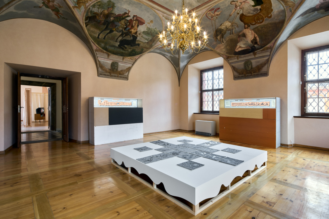 pohled do výstavy Palác volného času, GHMP Zámek Troja, 2025. Foto Jan Kolský