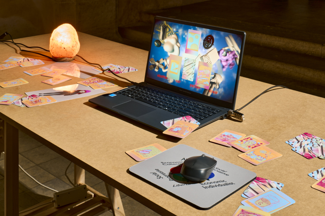Millenial Tarot Simulator, Ondřej Trhoň. Foto Jan Kolský