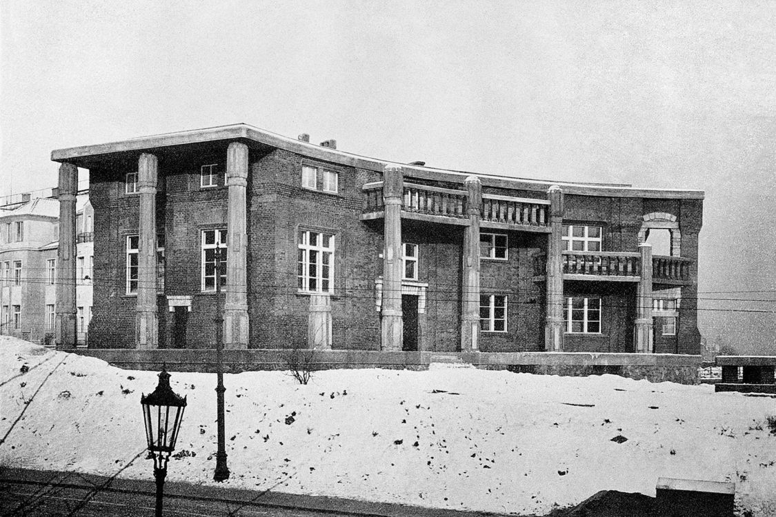 Villa Bílek. Photo by Der Architekt, 1912